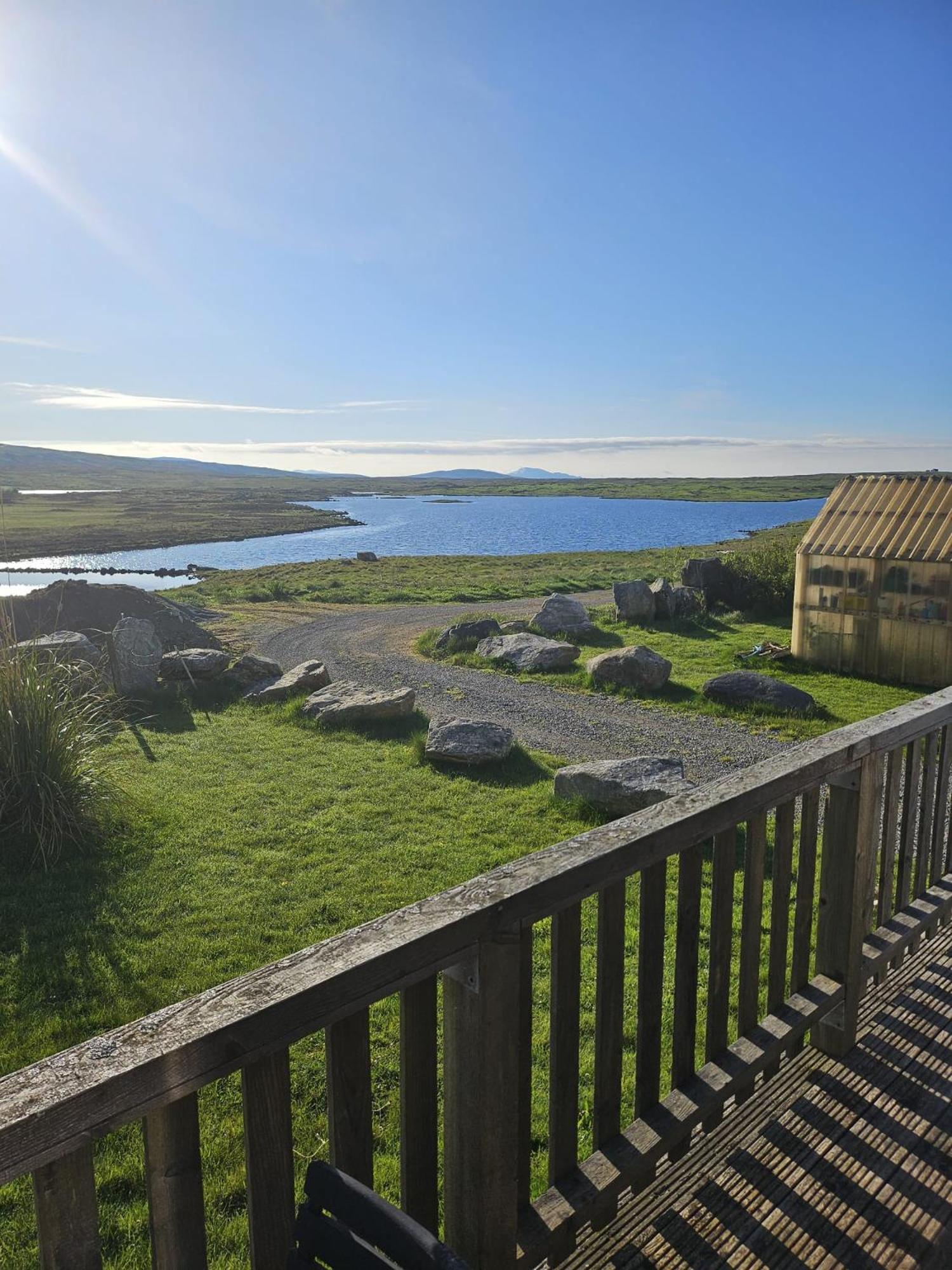 North Uist Lodges Tigharry Phòng bức ảnh