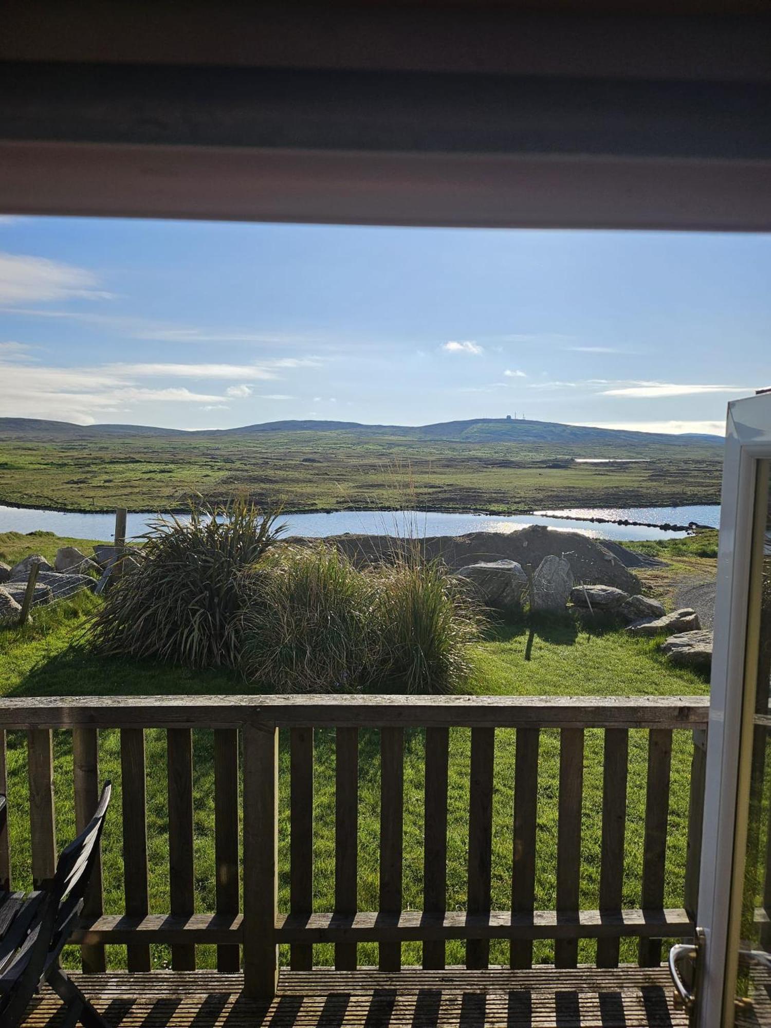 North Uist Lodges Tigharry Phòng bức ảnh